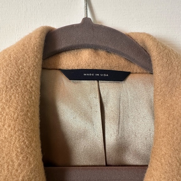 Brooks Brothers Men's Peak Lapel Coat, Men's size 40 S, Vintage, 100% Camel Hair - Picture 7 of 7